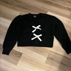 Soft cardigan with bow buttons L